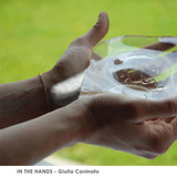 In the hands - Giulia Cavinato